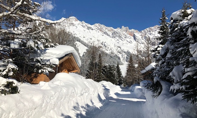 Hinterthal Apartment | Enchanting Wildbach Apartment: Guest Rated 9.8 in Hinterthal