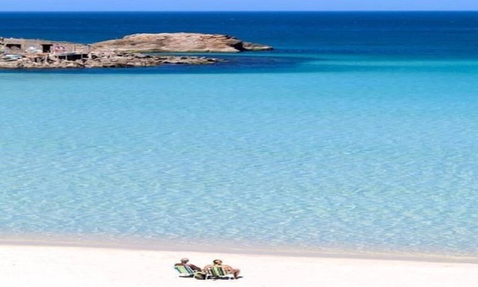 Arraial do Cabo House | Dream Beaches: Oceanfront Getaway for Family Fun