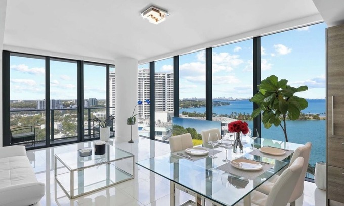 Edgewater Apartment | Experience Dream Resort Living at Biscayne Bay Apartment