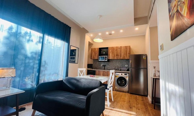 Dream Land Apartment | Guest Rated Dream Royal Residence 2 - Child Friendly Stay