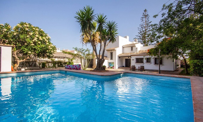 Rincon de la Victoria Villa | Beachfront Dream Villa with Pool & Ocean Views - Rated 10/10