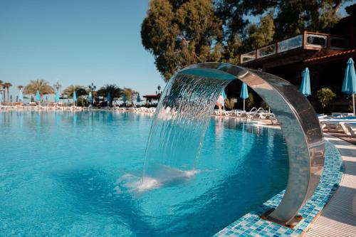 Chakvi Apartment | Unforgettable Dreamland Oasis with Private Beach & Spa