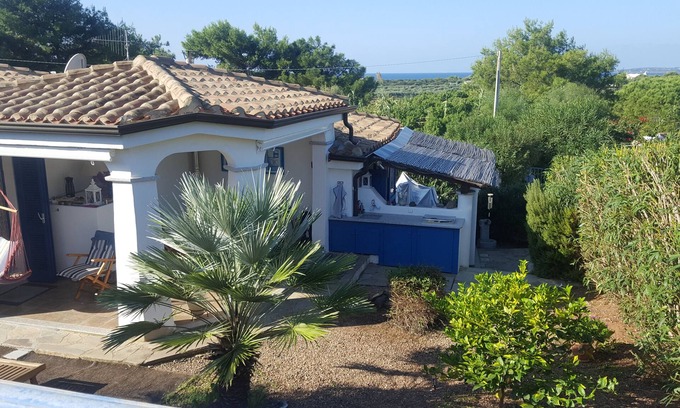 Calasetta House | Idyllic Oceanfront Holiday Home with Pool and Breakfast