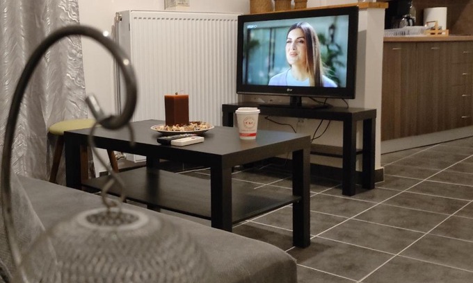Karditsa Apartment | Dreams 2: Family-Friendly Retreat with High Guest Ratings