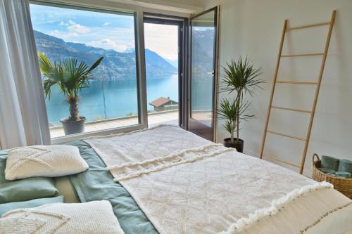 Krattigen Apartment | Serene Dreamview Retreat - Family-Friendly Lake Getaway