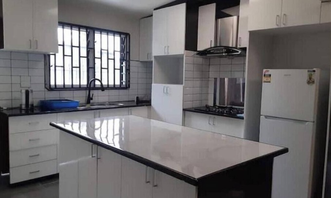Suva House | Family-Friendly Dreamwell with High-Speed Internet Access