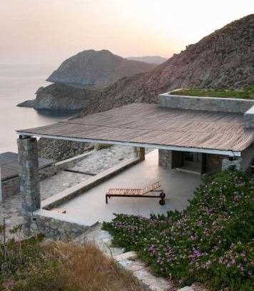 Serifos House | Inviting Dreamy Cycladic Summer House for Families and Pets