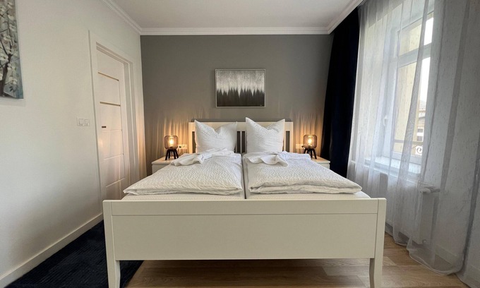 Gera Apartment | DREAMZzz | 130m² designer apartment with 2 bathrooms Gera