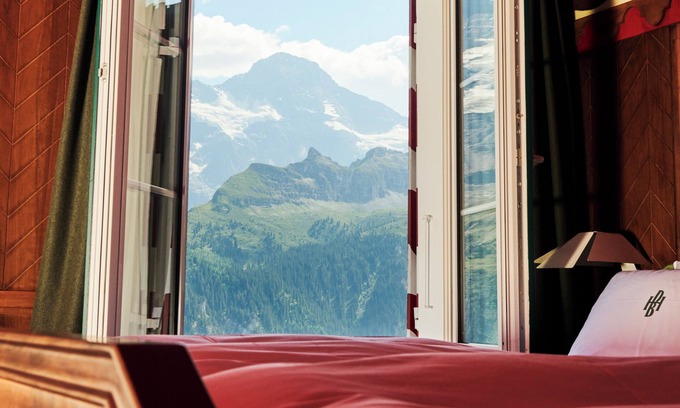 Murren Hotel | Drei Berge Hotel: Enjoy Family-Friendly Amenities & Relaxation