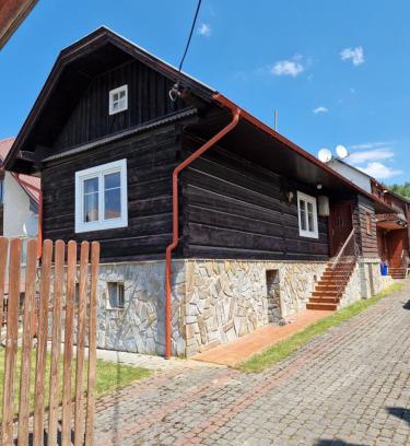 Vitanova Apartment | Pet-Friendly Retreat at Drevenica Vitanová - Family Welcome
