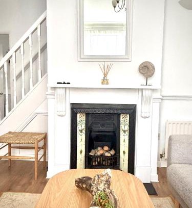 Southsea House | Driftwood House