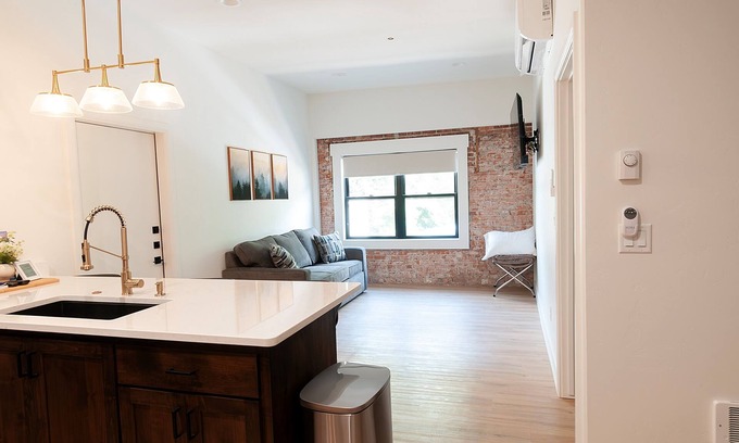 Lava Hot Springs Apartment | Family-Friendly Suites at Lava Hot Springs: Suite 8 Sundenia