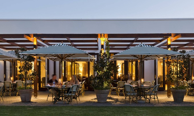 Graaff-Reinet Hotel | Discover Drostdy Hotel: 5-Star Stay with Pool & Spa