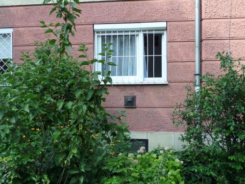 Obuda Apartment | Modern DRS Apartment: Fully Renovated & Highly Rated Stay