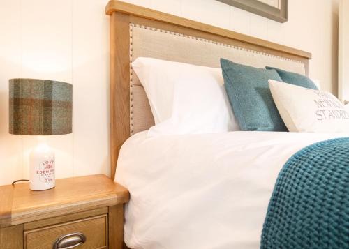 St. Andrews House | Top-Rated Drumcarrow Lodges: Pet & Child Friendly Retreat