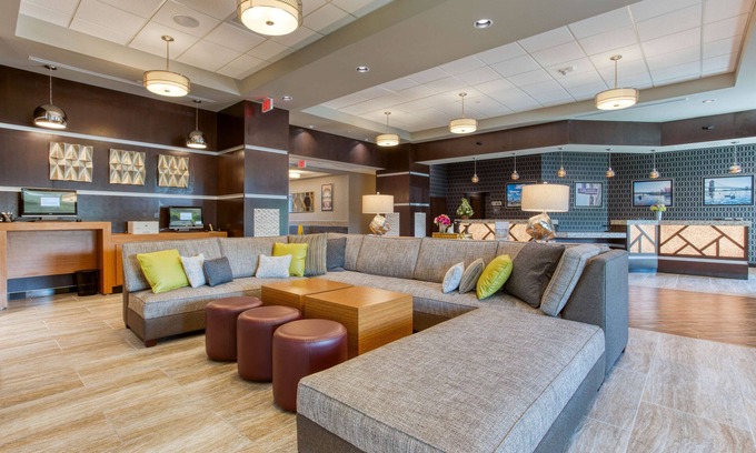 Mason Hotel | Top-Rated Drury Inn & Suites Cincinnati with Pool and Spa