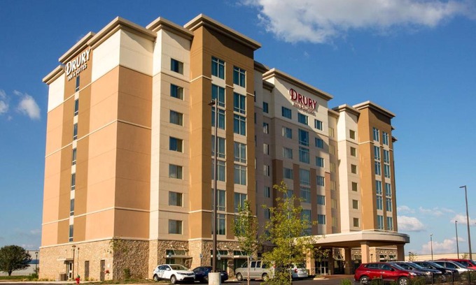 Huntsville Hotel | Experience Drury Inn & Suites Huntsville Near Space Center