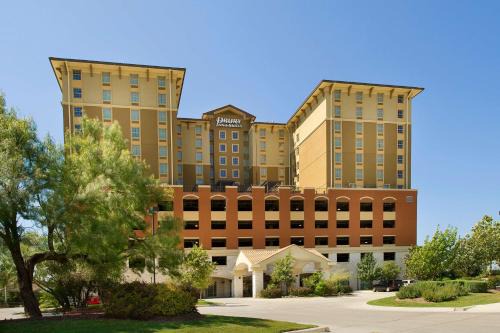 Wetmore Hotel | Pet-Friendly Drury Inn & Suites Near La Cantera - Rated 9.2