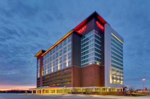Richardson Hotel | Pet-Friendly Drury Plaza Hotel Dallas Richardson - Rated 9.4