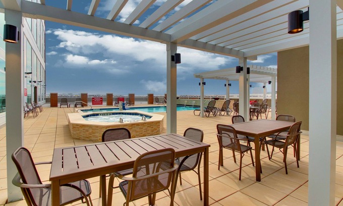 Richardson Hotel | Top-Rated Drury Plaza Hotel Dallas Richardson with Great Amenities
