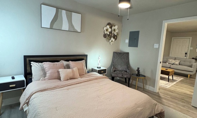 Park Central Apartment | DT Dallas Cozy Abode 1BD