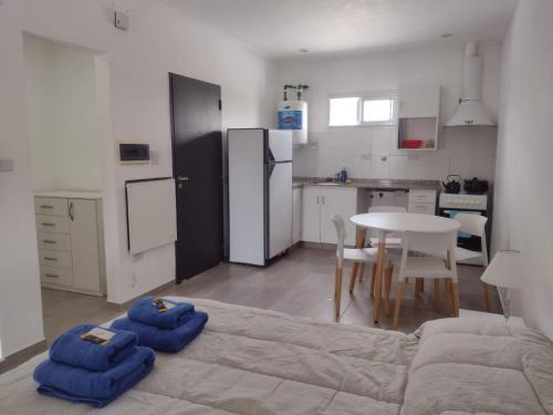 Lobos Apartment | Cozy DTo CÉNTRICO LOBOS 2 E: Pet-Friendly Getaway