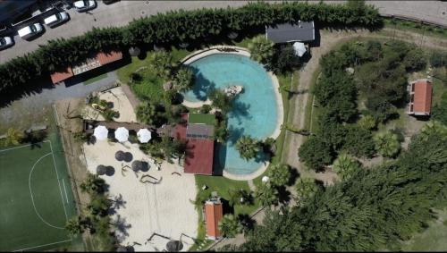 Nespereira Resort | Discover Duas Quintas Areal: Oceanfront Pool & Dining