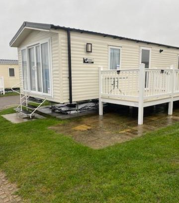 Great Yarmouth Resort | Idyllic Duffy's Den with Oceanfront Views & Pool Access