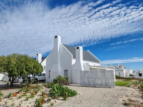 Dwarskersbos House | Family-Friendly Retreat at Duintjie Dwarskersbos