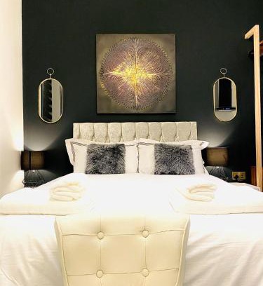 Mildmay Apartment | Indulge in Duke and Duchess Apartments with Private Hot Tubs