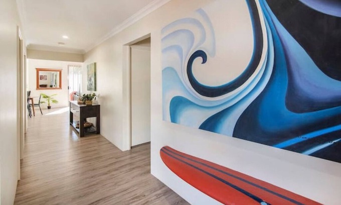 Busselton House | Cozy Duke Cottage - Pet Friendly Retreat Near the Beach
