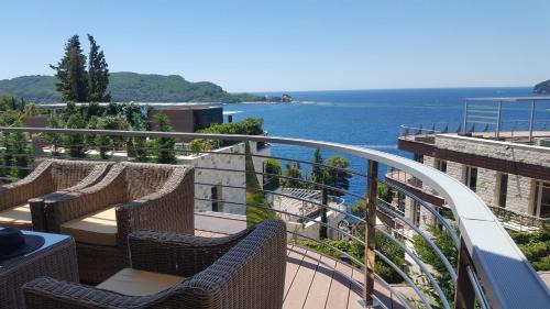 Budva Apartment | Relax at Duklej Apartment LUX with Oceanfront Amenities