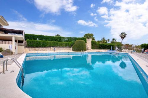 Teulada House | Relax at Dulce Amor: Kids Welcome & Refreshing Pool