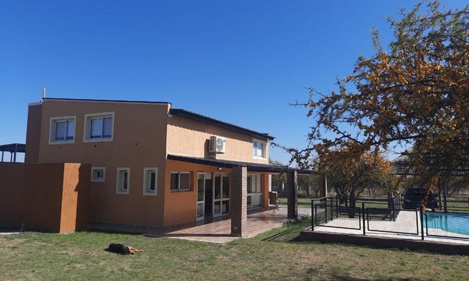 Chacabuco Department Ski Chalet | Pet-Friendly Dulce Refugio with Pool and Child Amenities