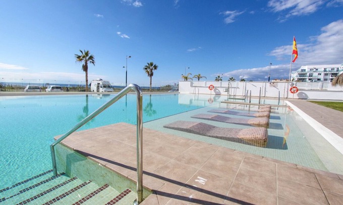 El Morche Apartment | Discover Dunas Beach: Sea Views and Family-Friendly Amenities