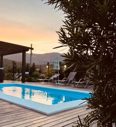 Garopaba Apartment | Pet-Friendly Dunas Studios: Top-Rated Stay with Pool & Hot Tub