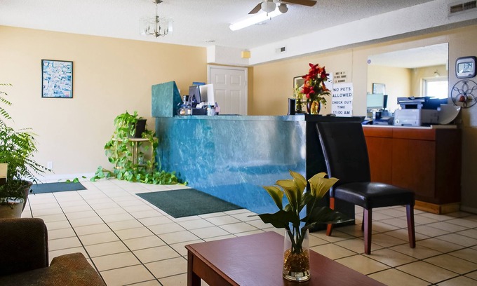 Duncan Hotel | Convenient Duncan Inn by OYO Near Chisholm Casino