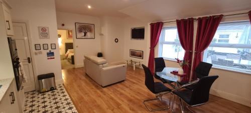 County Meath Apartment | Family-Friendly Dunderry Lodge with Breakfast Included