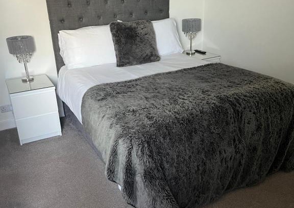Seahouses Bed & Breakfast | Accessible Retreat at Dunelm House - Rated 10/10 by Guests