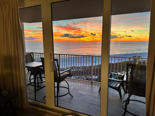 Gulf Lagoon Beach Apartment | Beachfront Dunes of Panama E605: Guest Rated 9.8/10