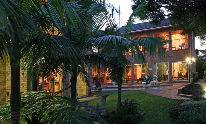Meer En See House | Discover DuneSide Guest House: Rated 9/10 with Pool Access