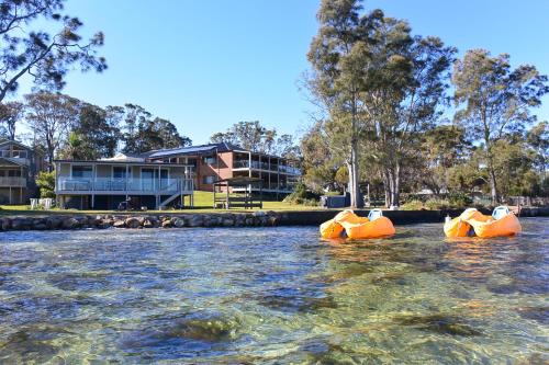Erowal Bay Apartment | Discover Dungowan Holiday Accommodation: Pet-Friendly Oasis