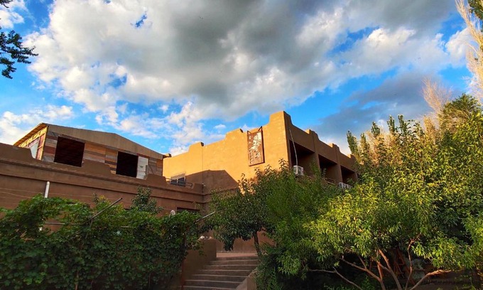 Dunhuang House | Discover Dunhuang Jinshe Times Inn: Rated 9.2/10 & Pet Friendly