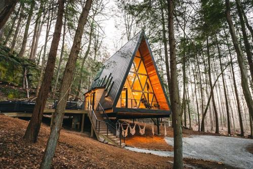 Rockbridge House | Explore Family-Friendly Fun at Dunlap Hollow A-Frame