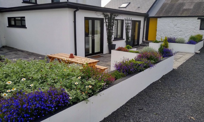 Dunseverick Bed & Breakfast | Top-Rated Dunseverick Ramblers Rest with Family Amenities