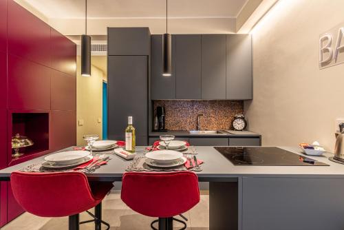 Zona Risorgimento Apartment | Highly Rated Duomo Tiny Apartment in Pta Venezia