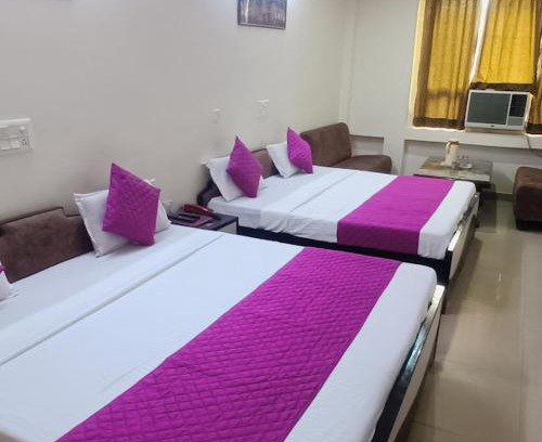 Rakabganj Hotel | Family-Friendly Retreat at Hotel Jigyasa Palace Agra