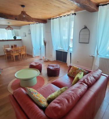 Bar-sur-Aube Apartment | Duplex 2 chambres "Coeur de Ville" Meublé de tourisme 4 étoiles