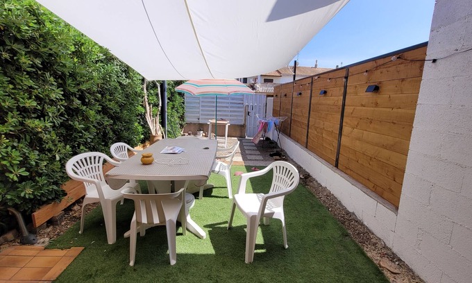 Valras-Plage Cabin | Duplex 45M² with garden 150m from the beach