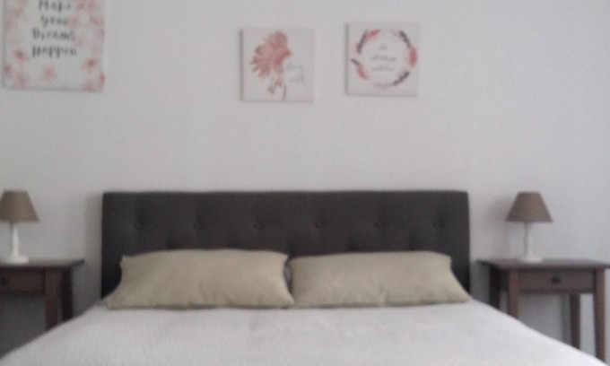 Quartier Hyper-Centre House | Immaculate Duplex in Town House with Spa & Breakfast